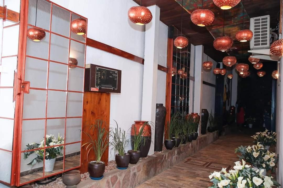 Botanika Hotel Bujumbura Exterior photo